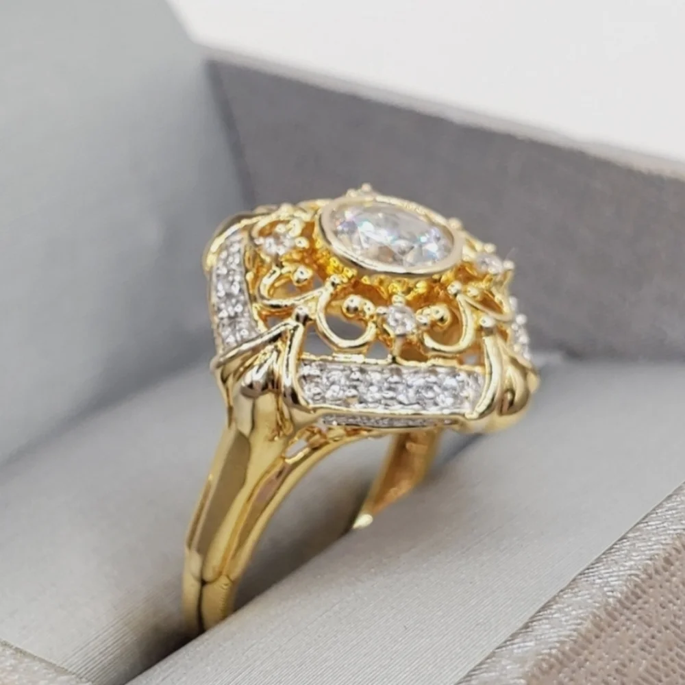 Gold Diamond Ring
